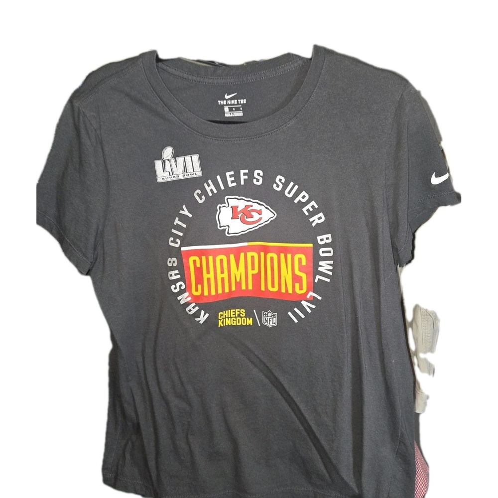 NFL Kansas City Chiefs Nike Sz L Women's Gray Shirt SB Champions